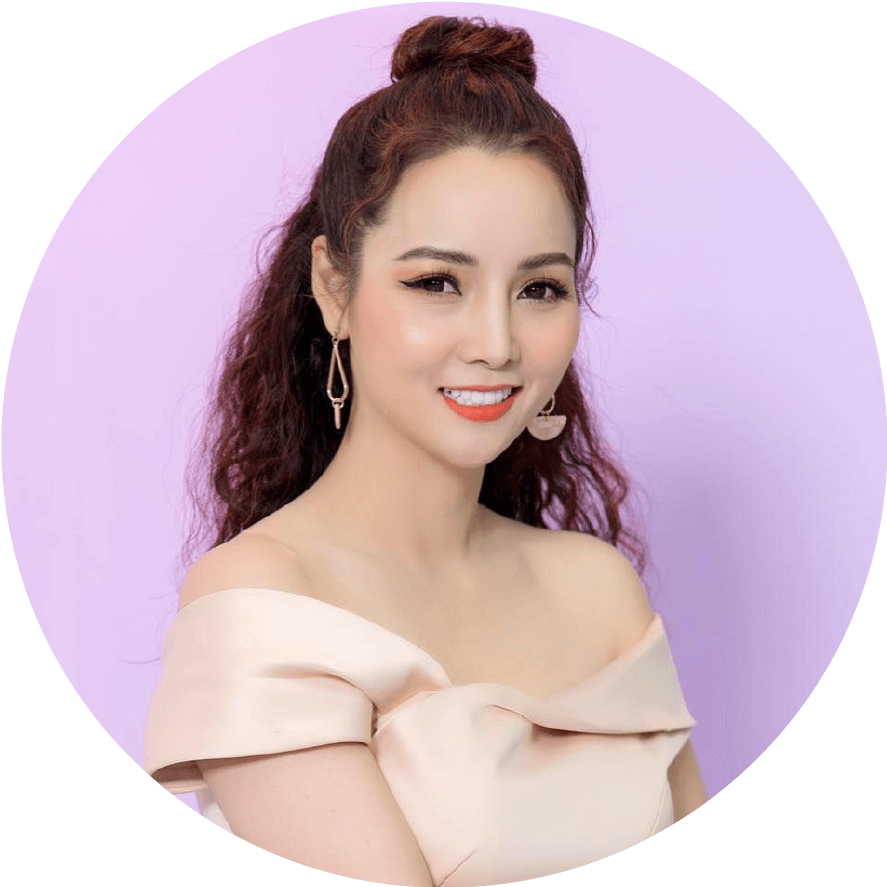 nguoi mau Mai Thu Huyen