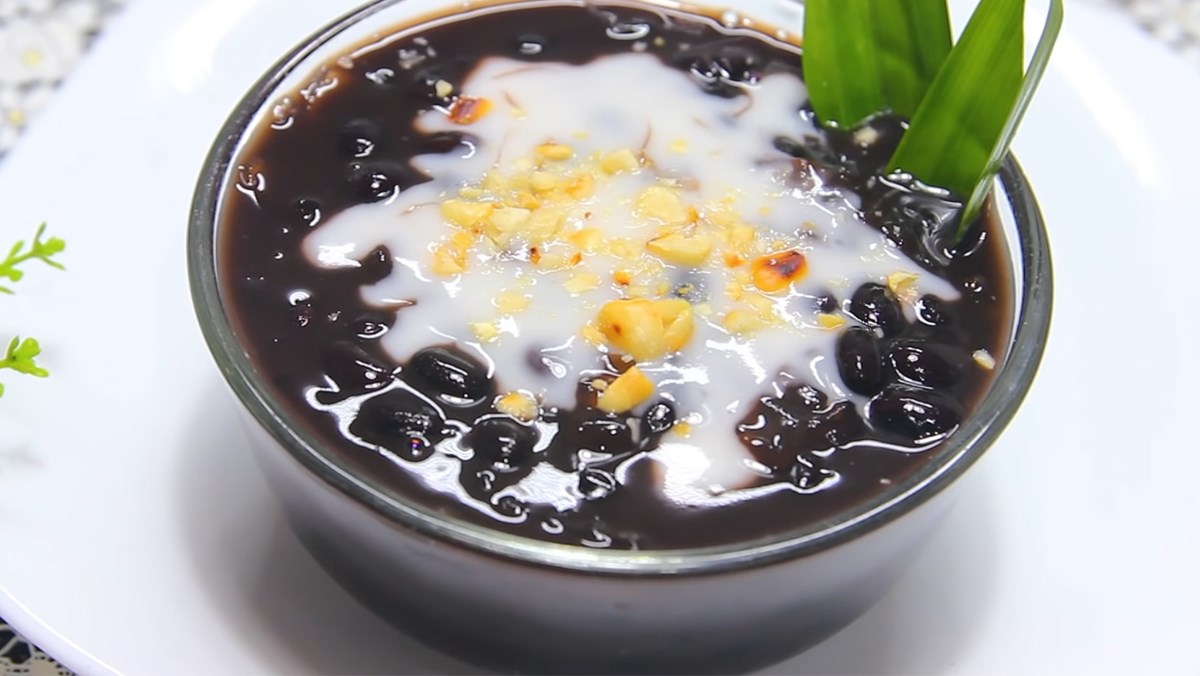 Sau sinh có ăn được chè không? Điểm danh các loại chè các mẹ có thể ăn sau sinh 6 Chè đỗ đen giúp mẹ bổ sung sắt sinh học đơn giản và dễ dàng